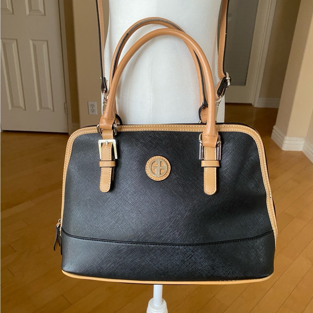 Giani Bernini Black and Tan Satchel with Dome Shape and Gold Hardware